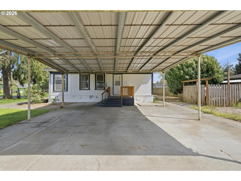 Carport