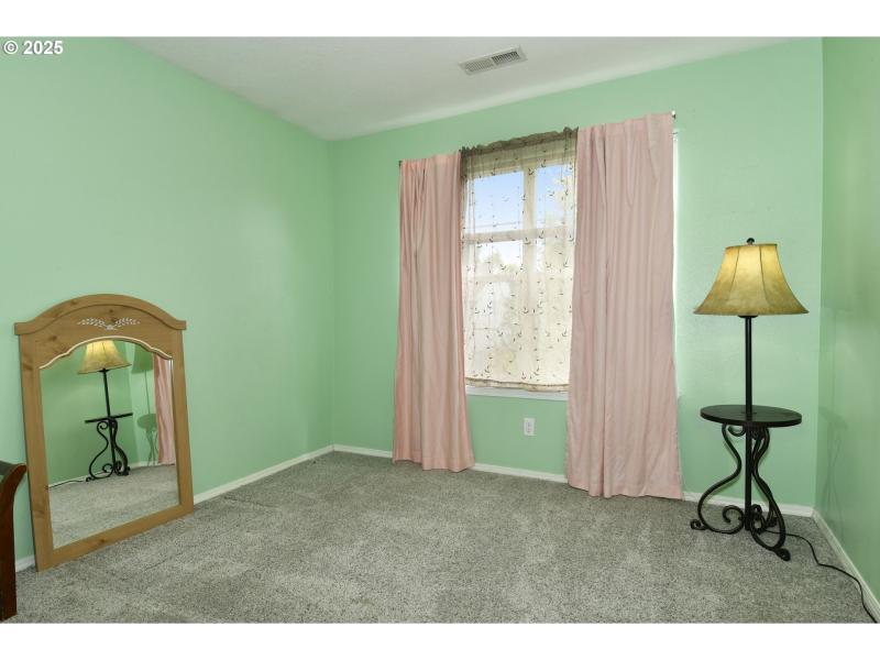 Bedroom, Owner's Suite