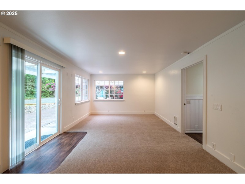 Bedroom, Owner's Suite