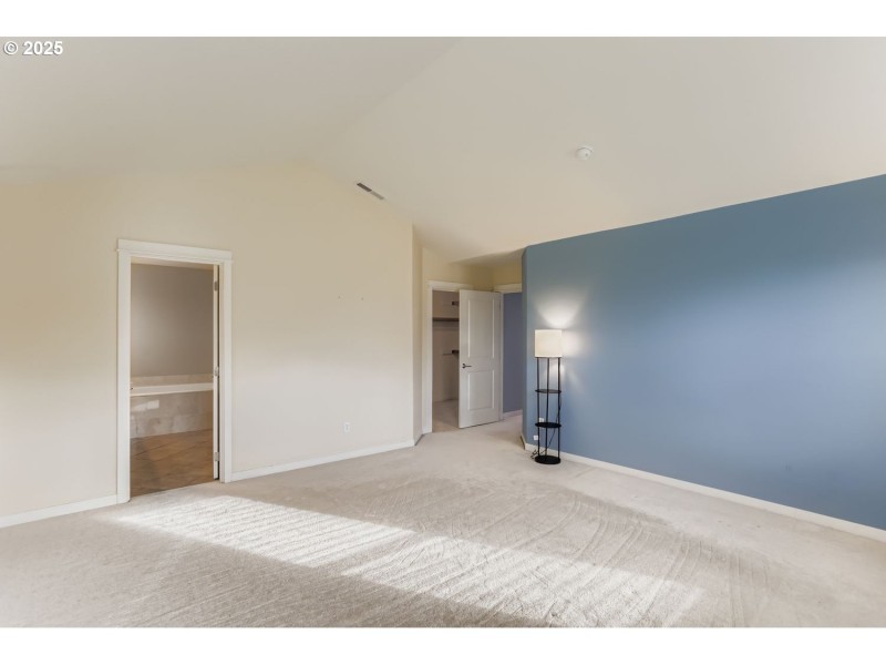 Bedroom, Owner's Suite