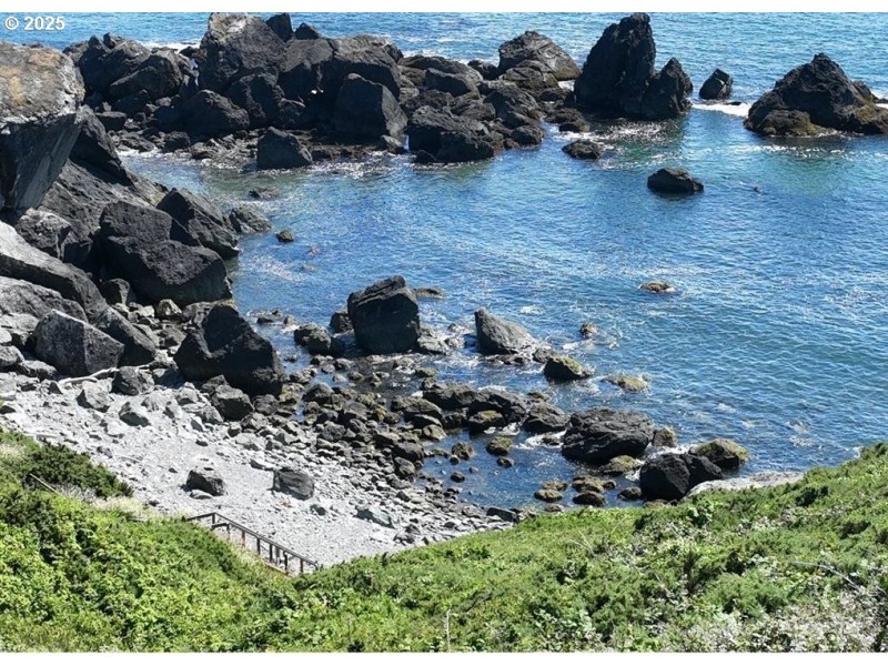 Beach Access Deeded