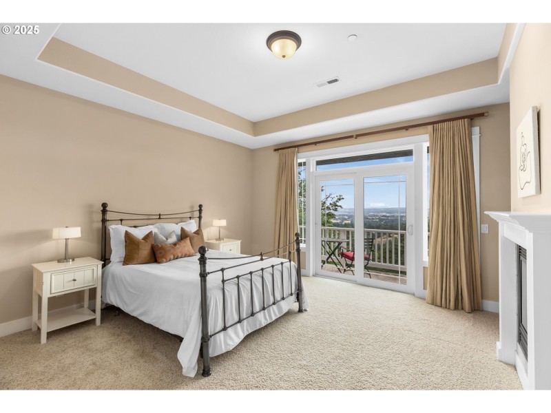 Bedroom, Owner's Suite