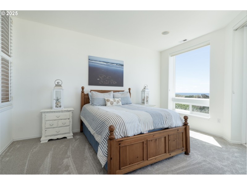 Bedroom, Owner's Suite