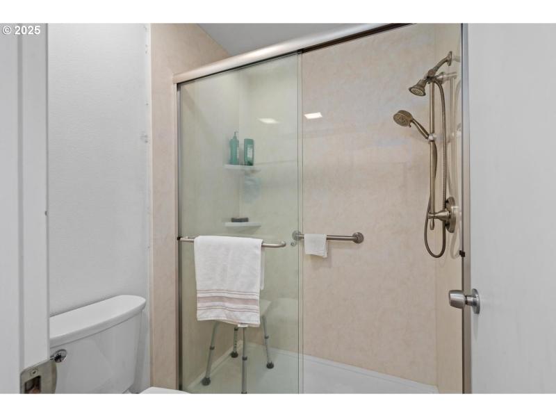 Owner's Suite Bathroom