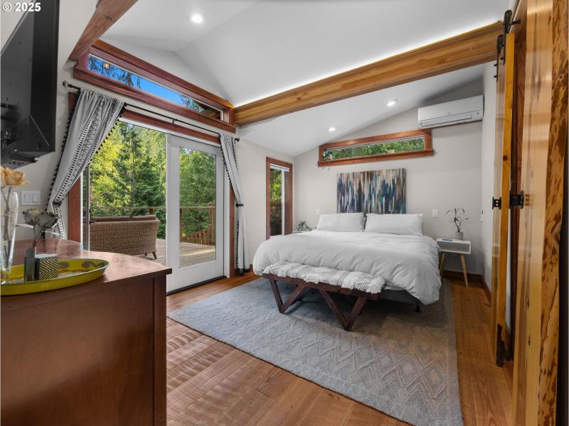 Owner's Suite Bedroom