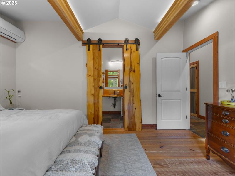 Owner's Suite Bedroom