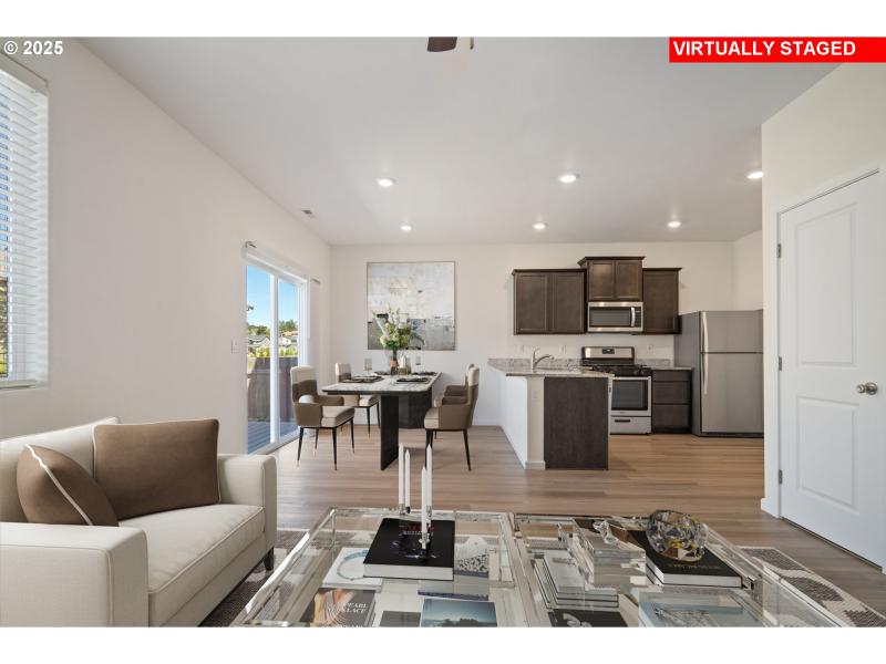 Living Room/Dining Room