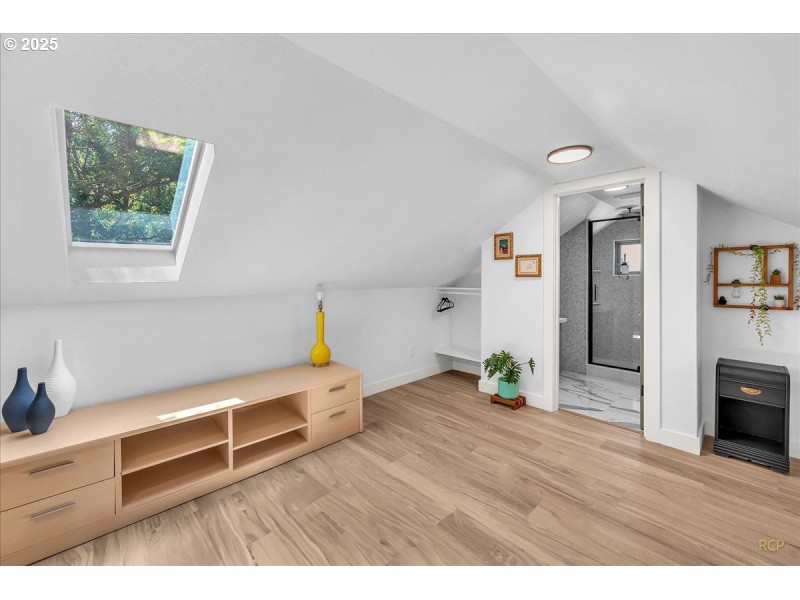 Bedroom, Owner's Suite