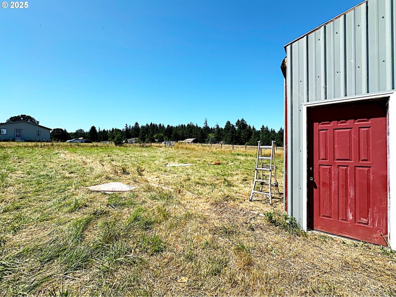 Barn