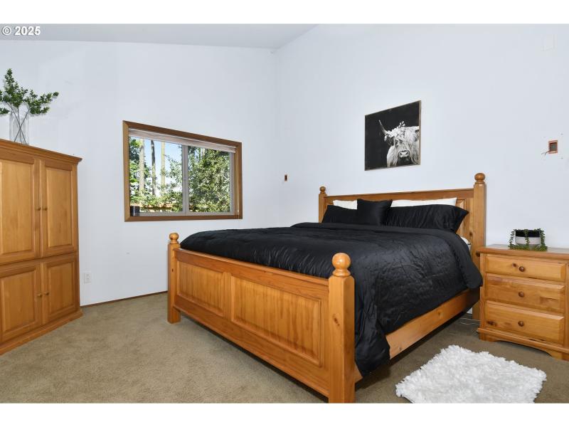 Owner's Suite Bedroom