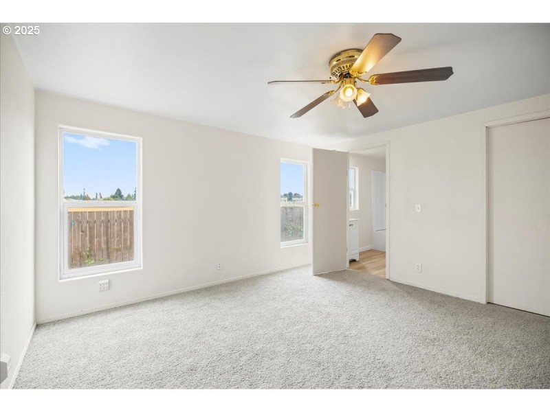 Bedroom, Owner's Suite