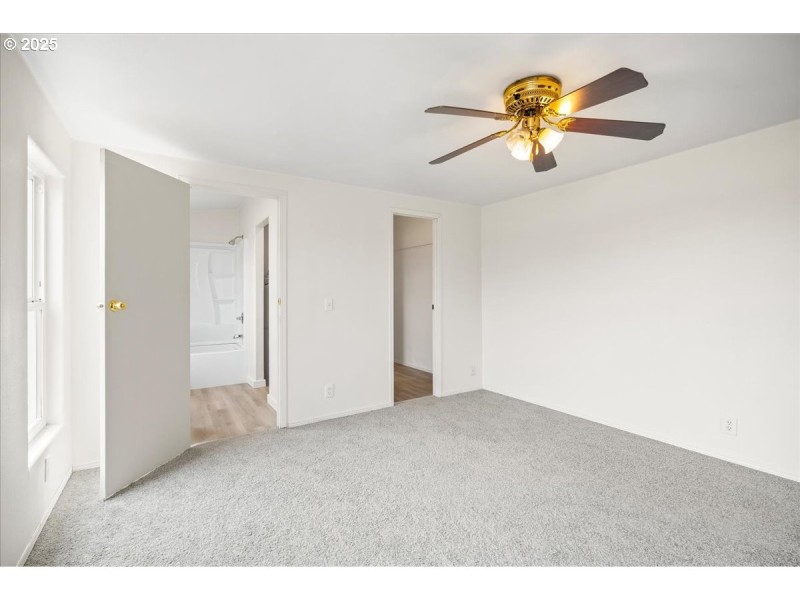 Bedroom, Owner's Suite