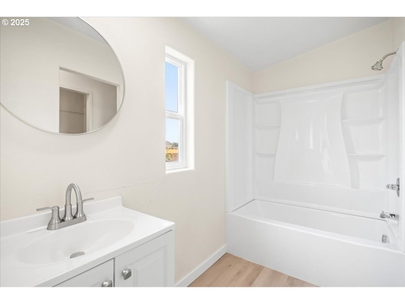 Owner's Suite Bathroom