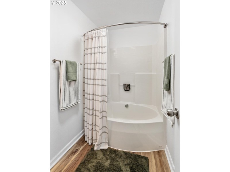 Owner's Suite Bathroom