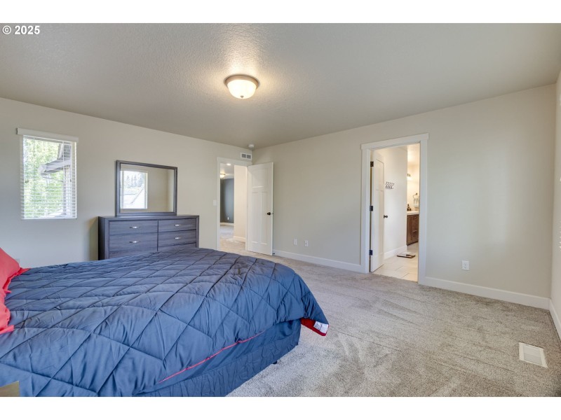 Bedroom, Owner's Suite