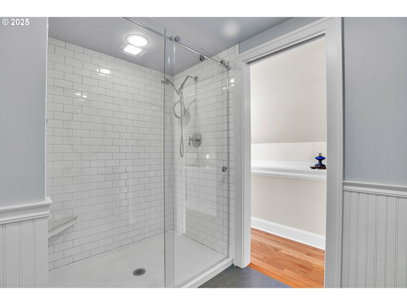 Owner's Suite Bathroom