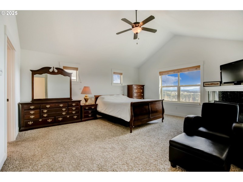 Owner's Suite Bedroom