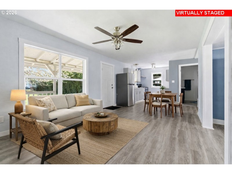 Living Room/Dining Room
