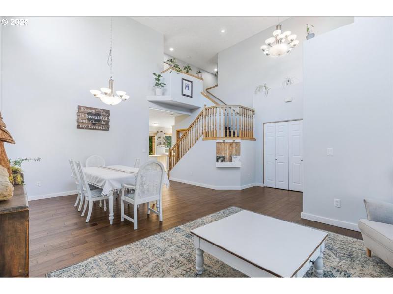 Living Room/Dining Room