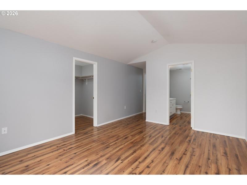 Bedroom, Owner's Suite