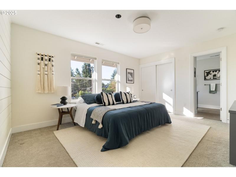 Bedroom, Owner's Suite