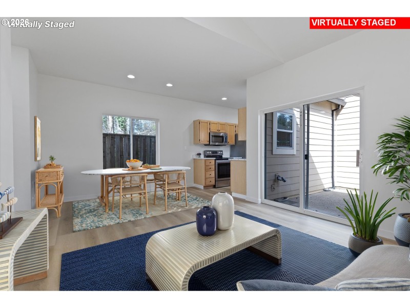 Living Room/Dining Room