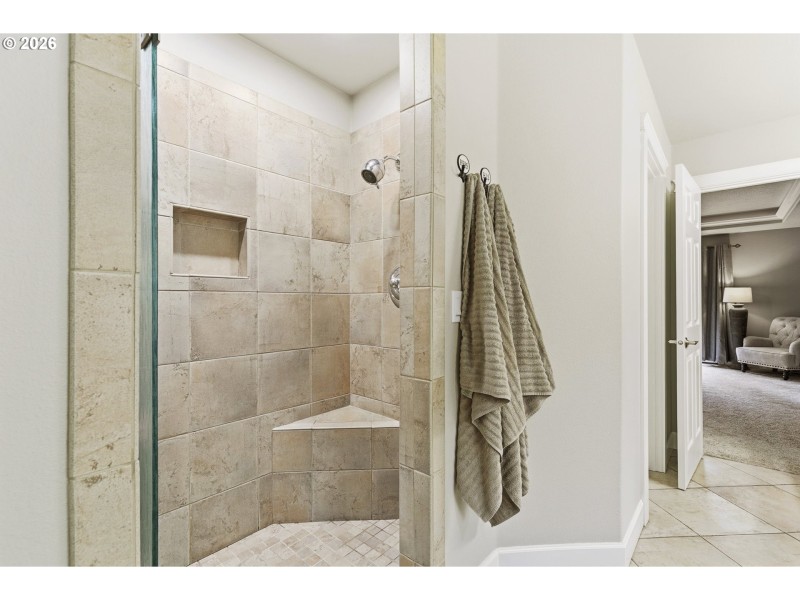 Owner's Suite Bathroom