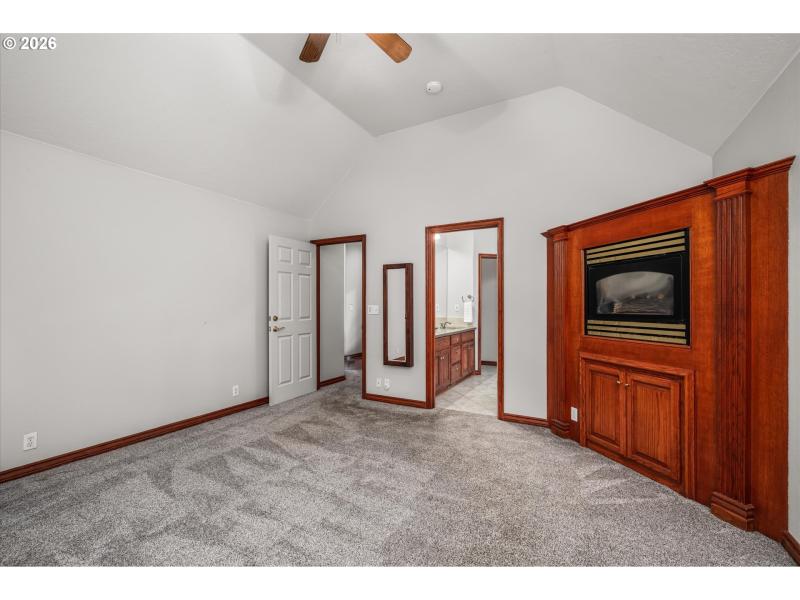 Owner's Suite Bedroom