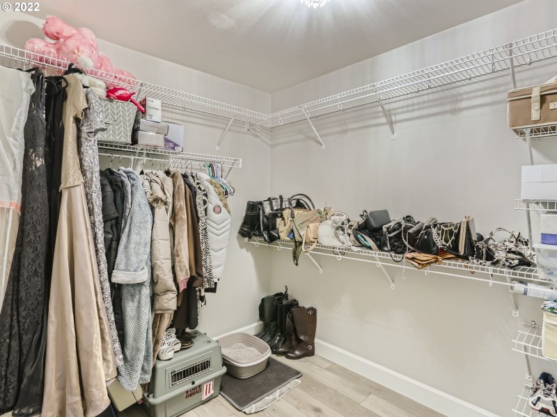 Bedroom, Owner's Suite