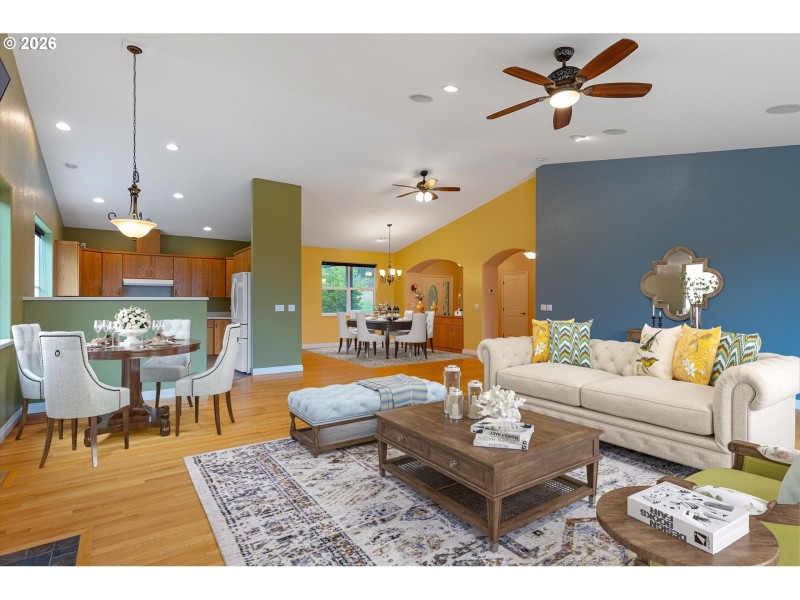 Living Room/Dining Room