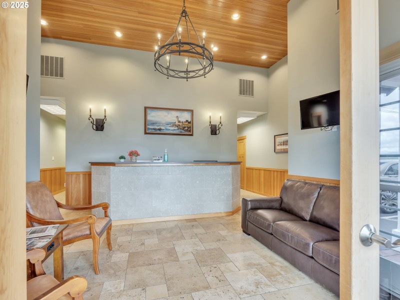Entrance/Foyer
