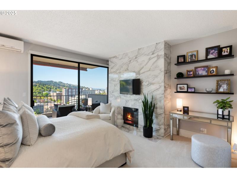 Owner's Suite Bedroom