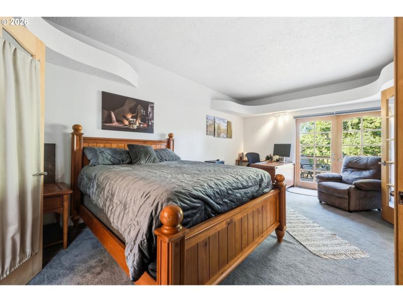 Owner's Suite Bedroom