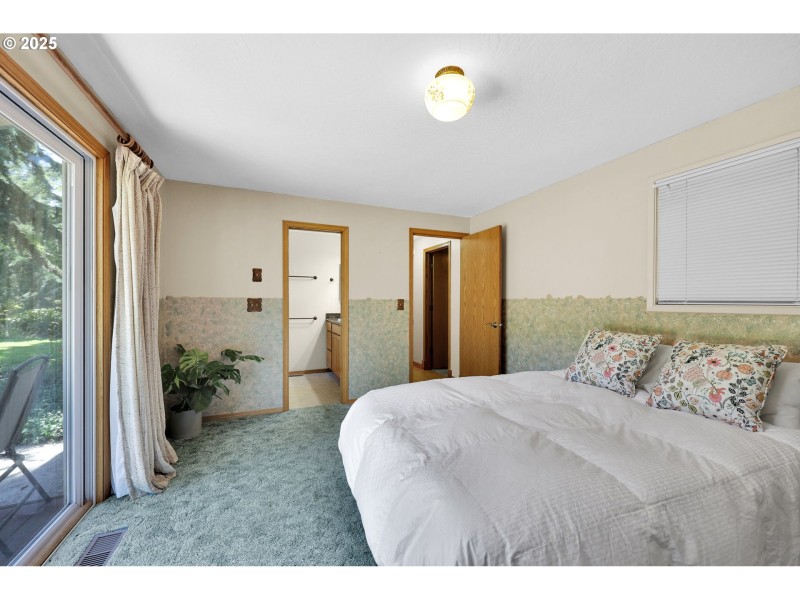 Owner's Suite Bedroom