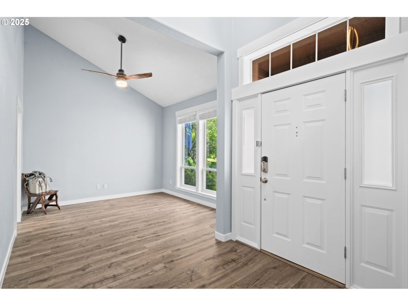 Entrance/Foyer