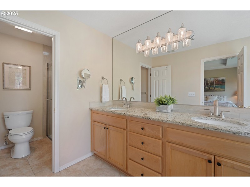Bathroom, Attached