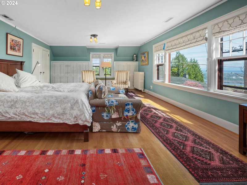 Bedroom, Owner's Suite