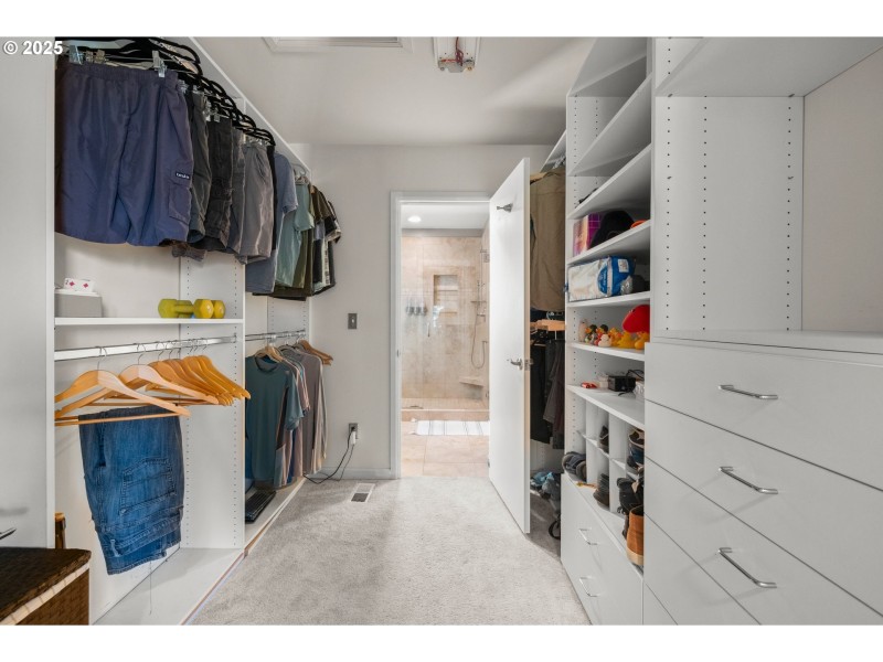 Bedroom, Owner's Suite