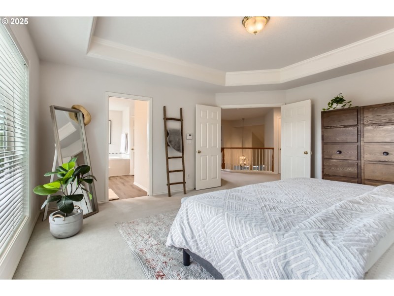 Bedroom, Owner's Suite