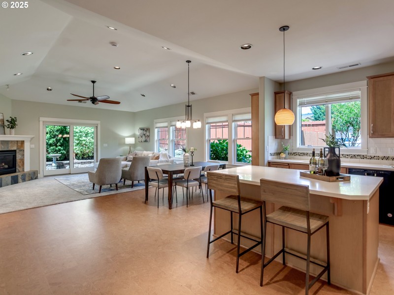 Kitchen/Living Room