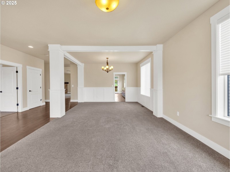 Living Room/Dining Room