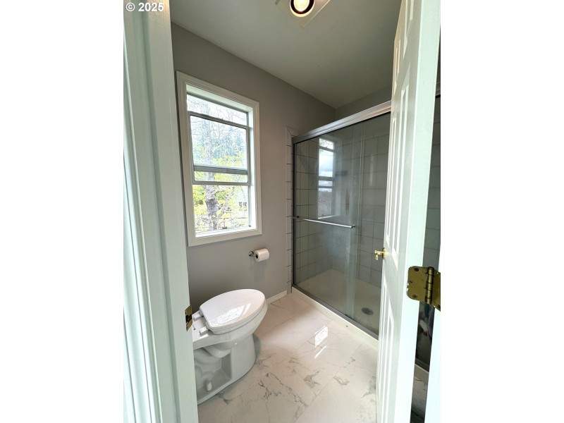 Owner's Suite Bathroom