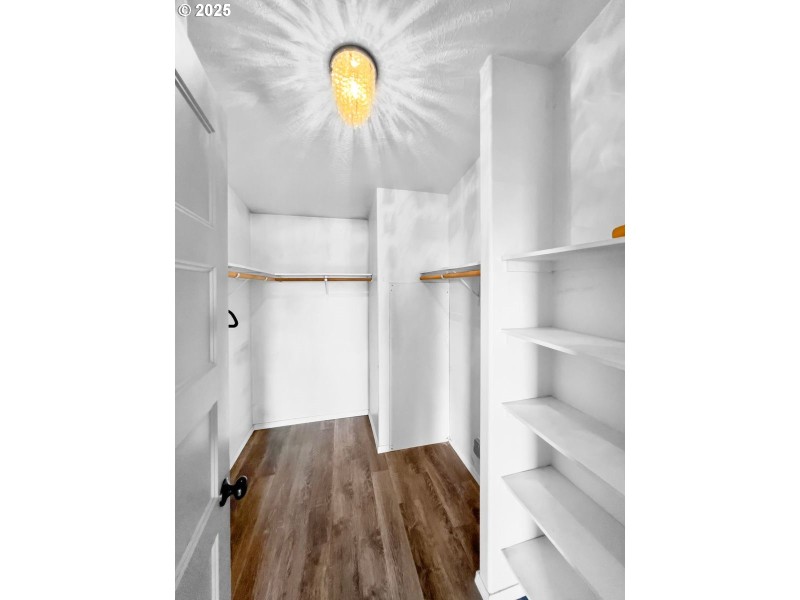 Owner's Suite Bedroom