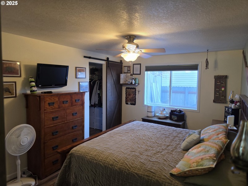 Bedroom, Owner's Suite