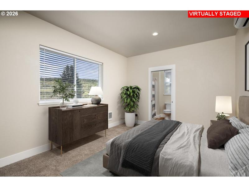 Bedroom, Owner's Suite