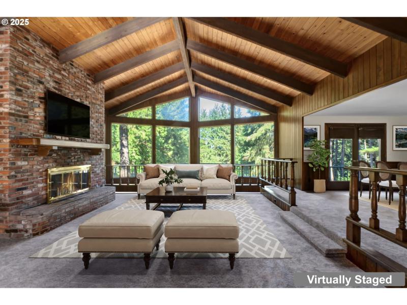 Living Room/Dining Room