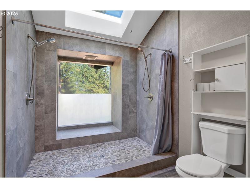 Owner's Suite Bathroom