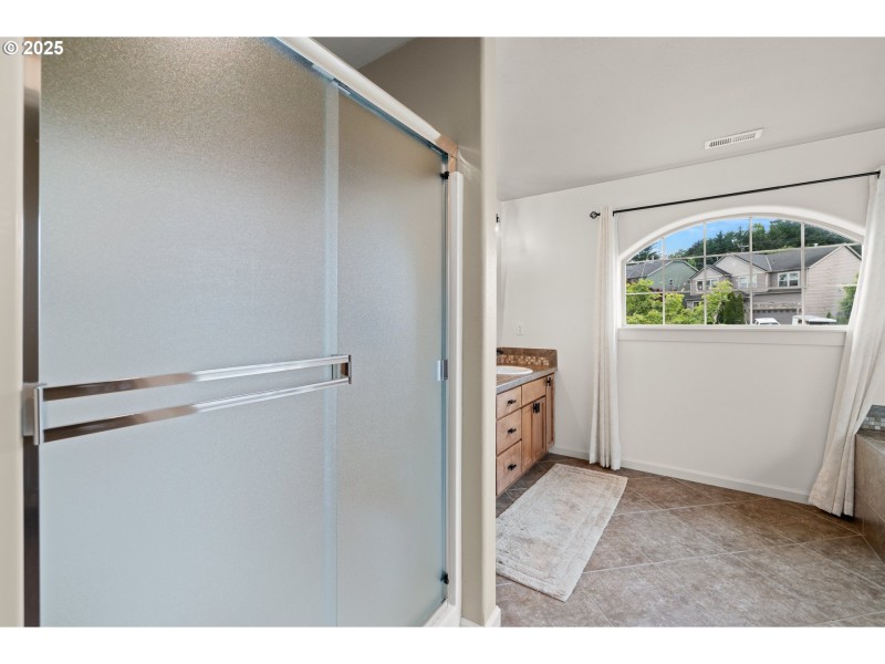 Owner's Suite Bathroom