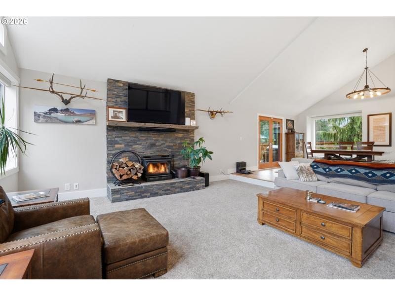 Living Room/Dining Room