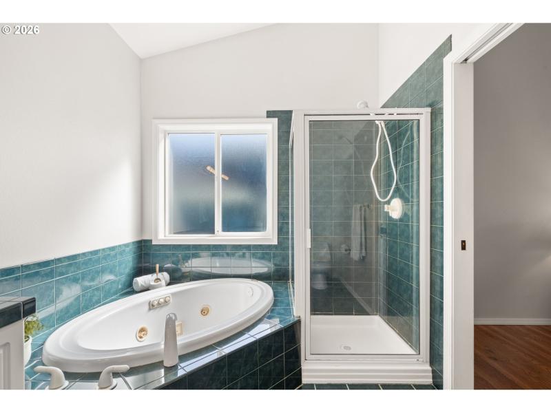 Owner's Suite Bathroom